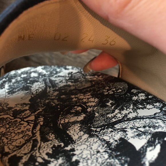 Dior Dway Blue Embroidered Cotton Logo Slides - Picture 7 of 7